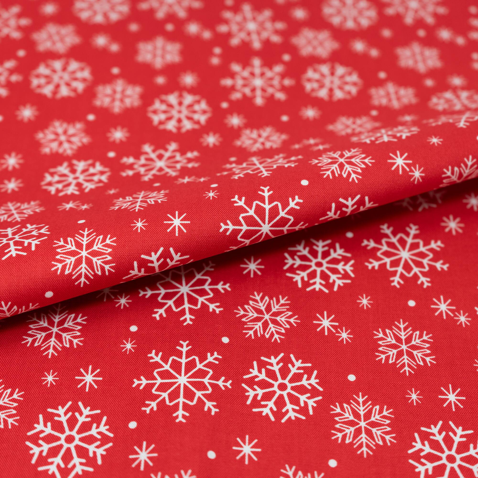 SINGER Christmas Red Snowflakes Cotton Fabric